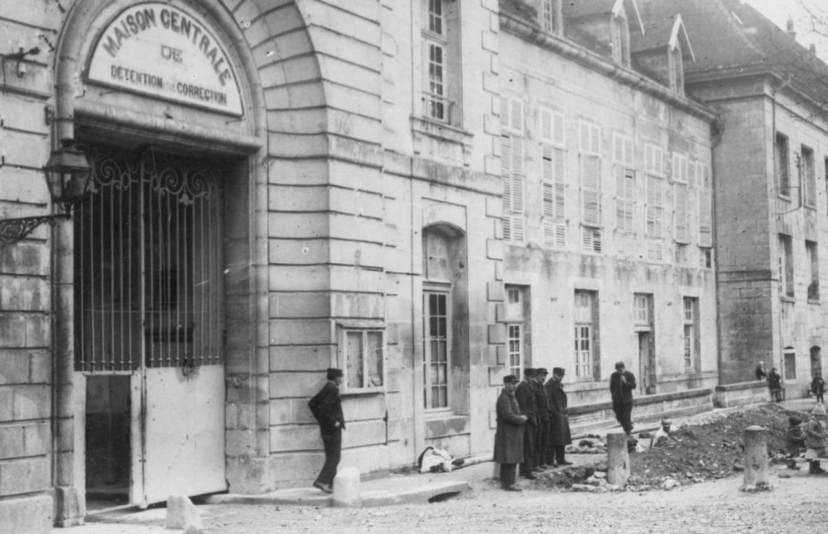 Clairvaux : entrée principale (Henri Manuel, 1931)