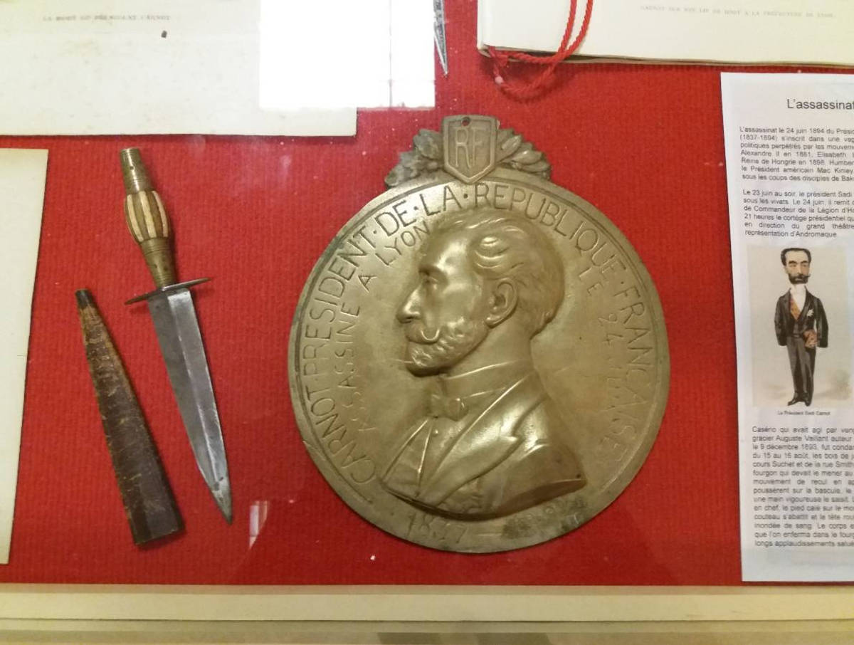 Couteau de Caserio, musée Testut-Latarjet