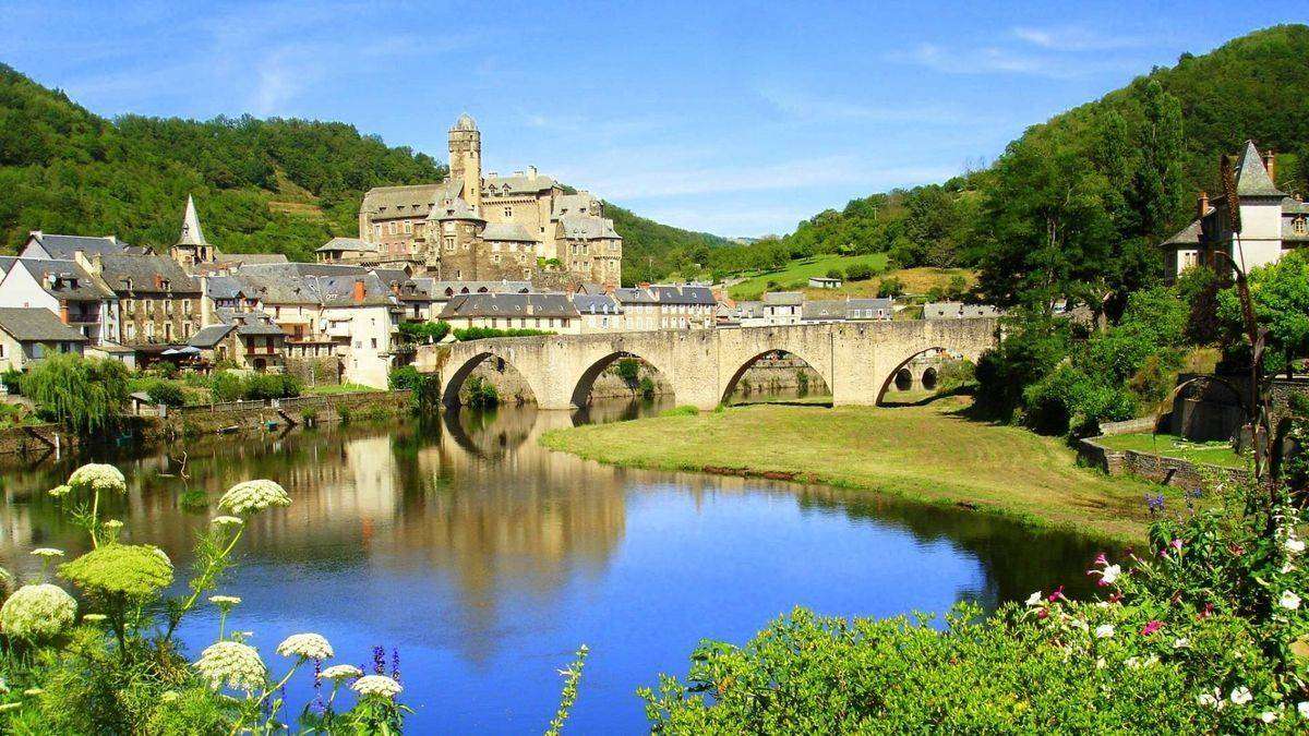 Estaing castle